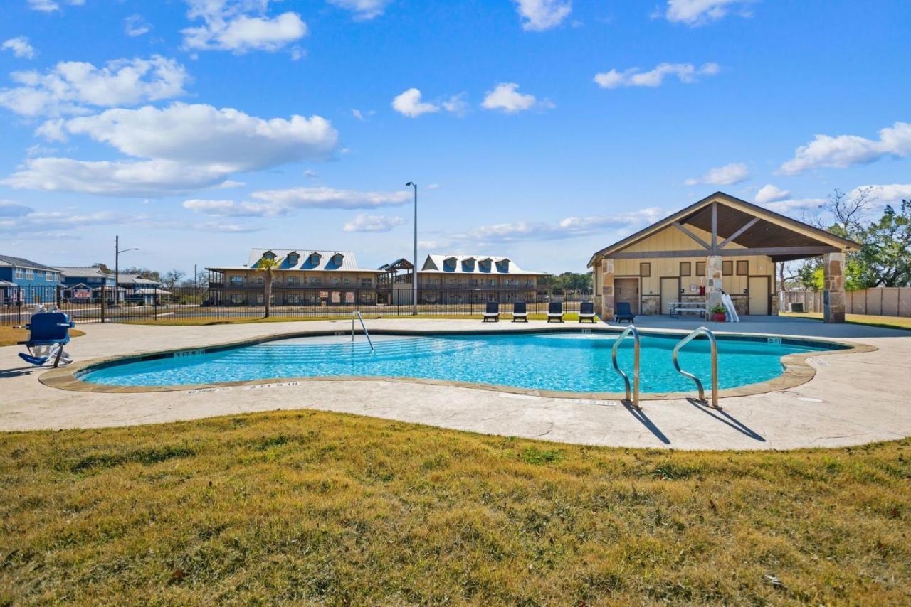 Old Mill Resort New Braunfels Extérieur photo