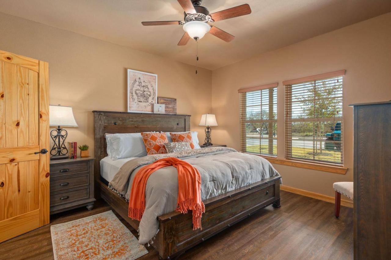 Old Mill Resort New Braunfels Extérieur photo