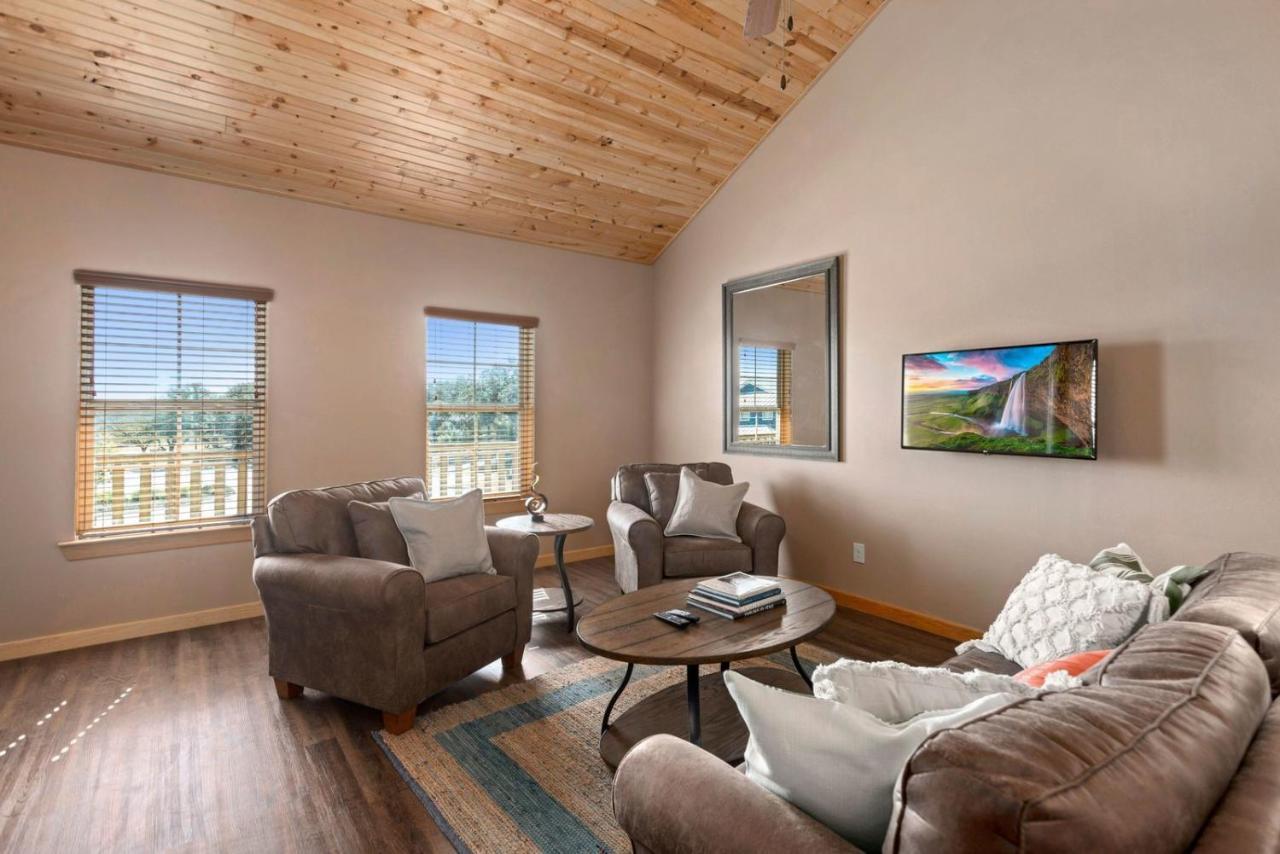 Old Mill Resort New Braunfels Extérieur photo
