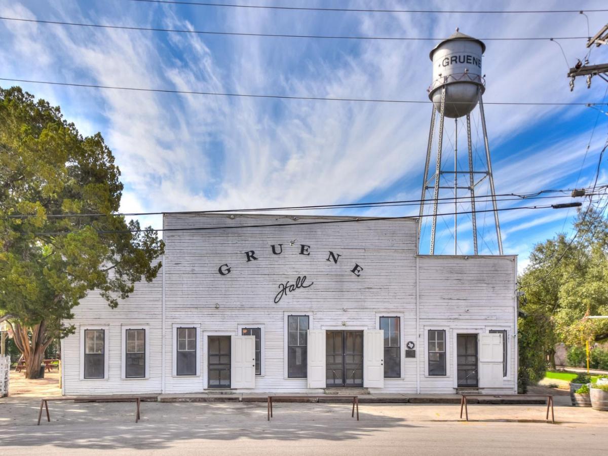 Old Mill Resort New Braunfels Extérieur photo