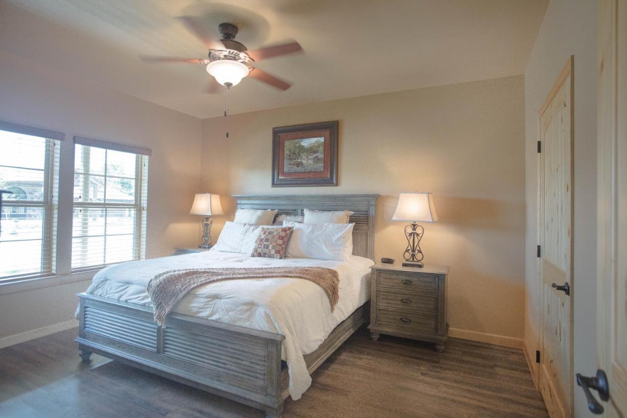 Old Mill Resort New Braunfels Extérieur photo