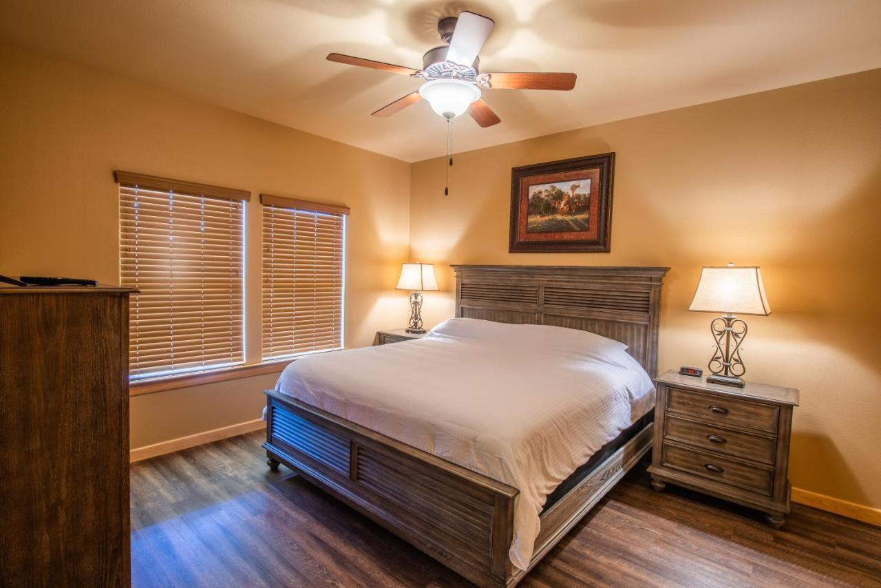 Old Mill Resort New Braunfels Extérieur photo