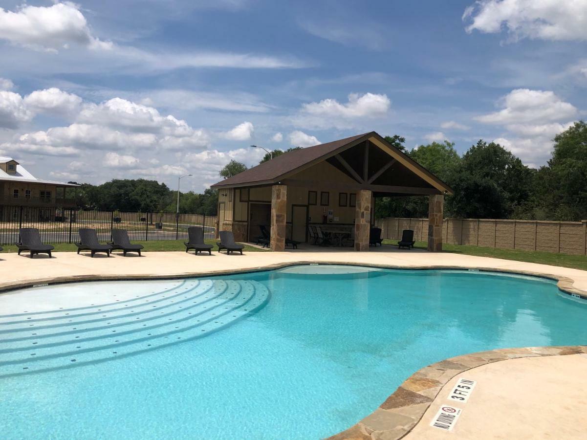 Old Mill Resort New Braunfels Extérieur photo