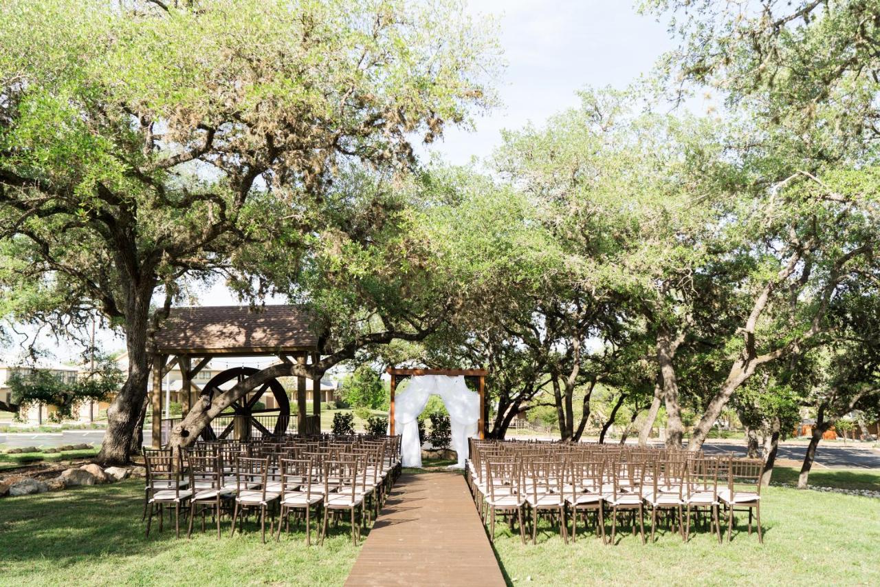 Old Mill Resort New Braunfels Extérieur photo